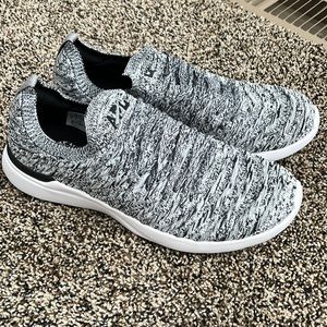 APL Techloom Wave Heather Gray Sneaker, New
